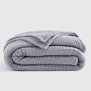 QUINCE Organic Cotton Channel Stitch Coverlet King/Cal King Blue 4232